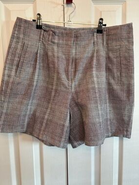 RW & Co Linen Cotton Plaid Pleated Shorts Size 14 EUC